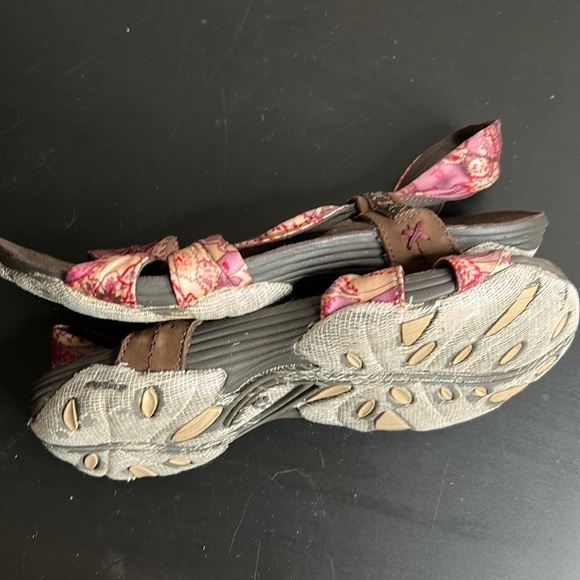 Cushe Boho Ohia Sandal Cotton Straps with Rubber Sole Pink Paisley Size 6 - Picture 5 of 6